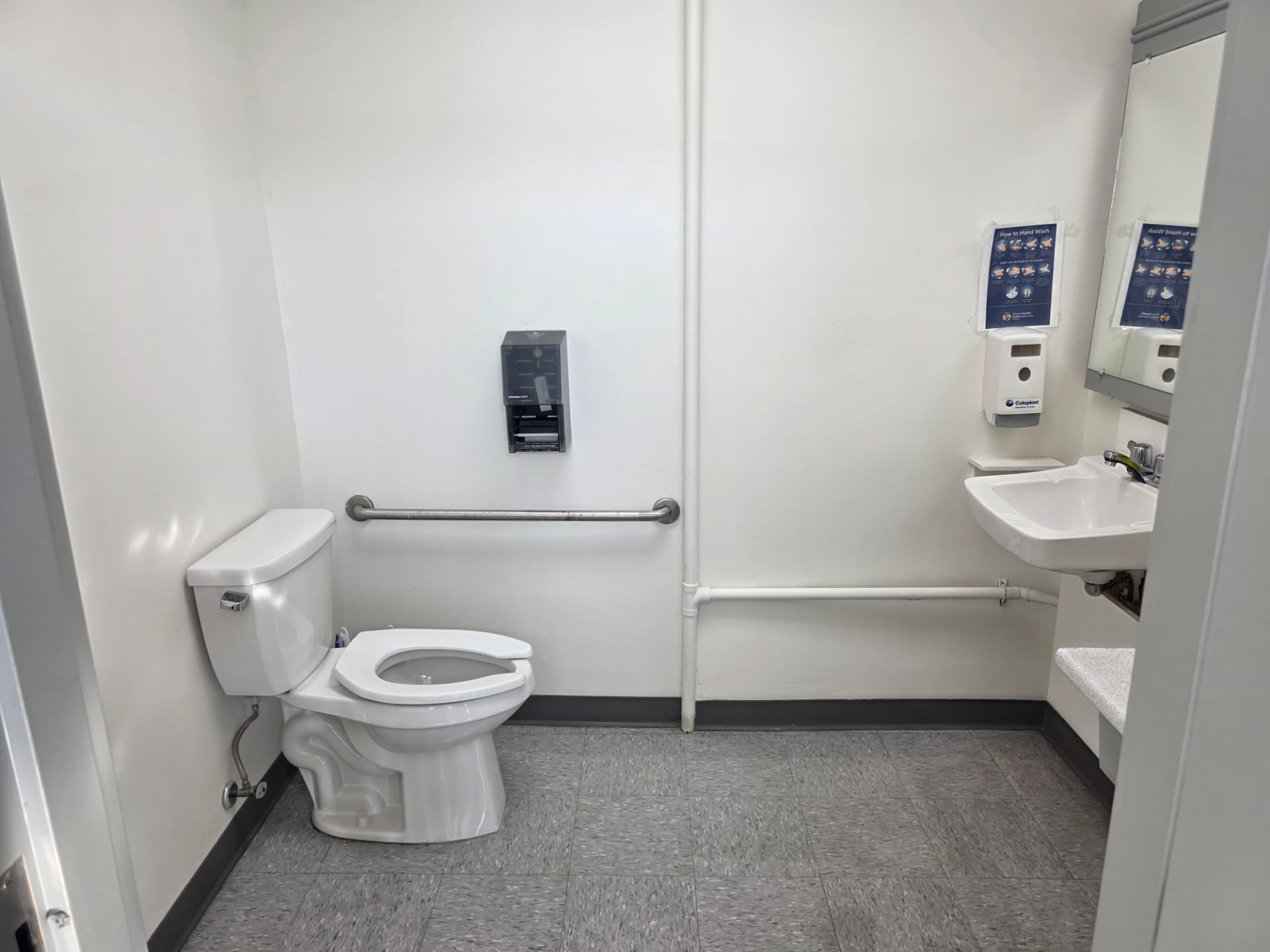 Clean accessible washroom at Jefferson Medical Centre